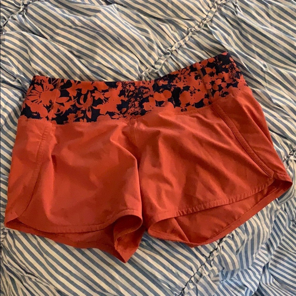 lulu lemons size 4